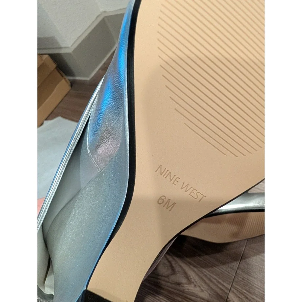 Nine West Women Shoes 6M Amazing Slouchy Point Wedge Heel Boots‎ Silver